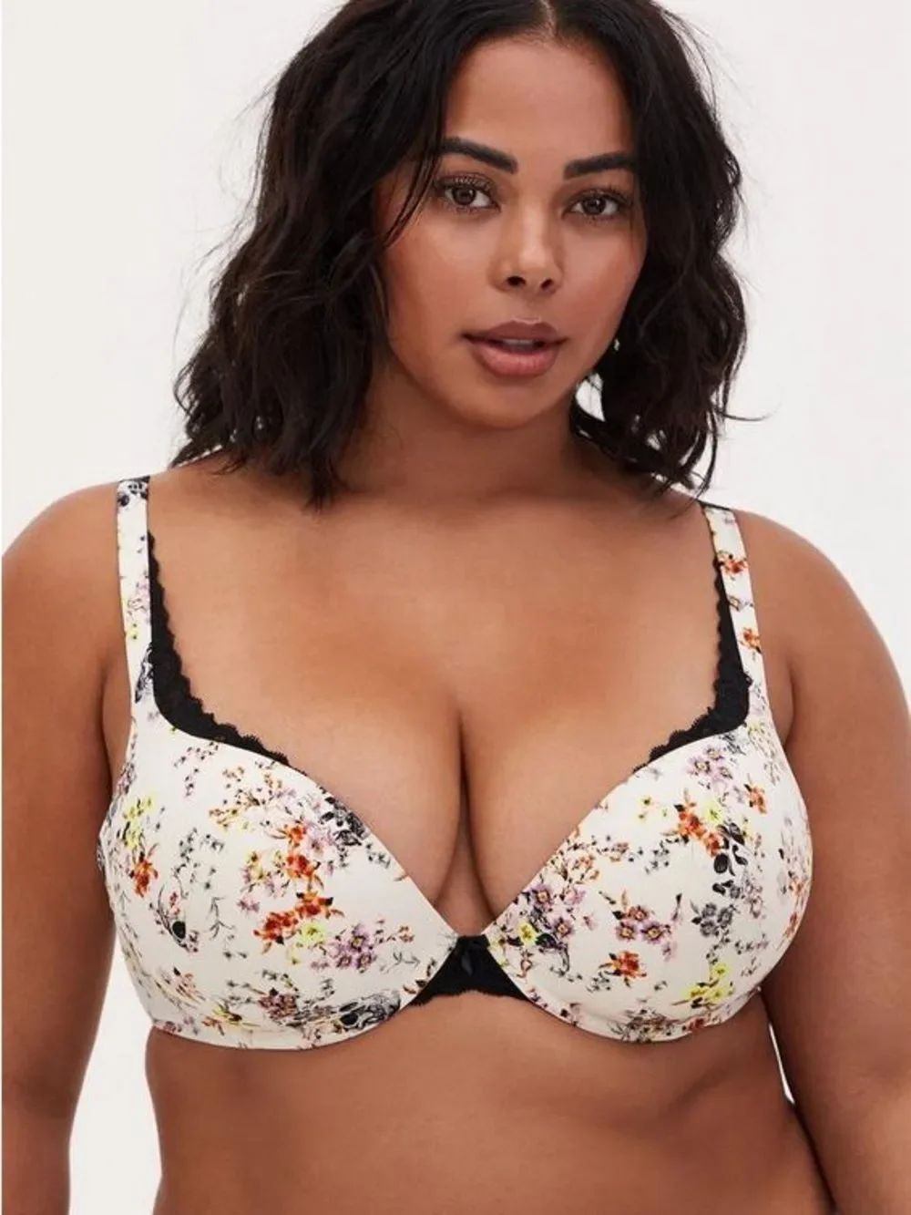Torrid Plunge Push-Up Smooth With Lace Edge Straight Back Bra